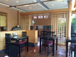 小倉山荘カフェ店内